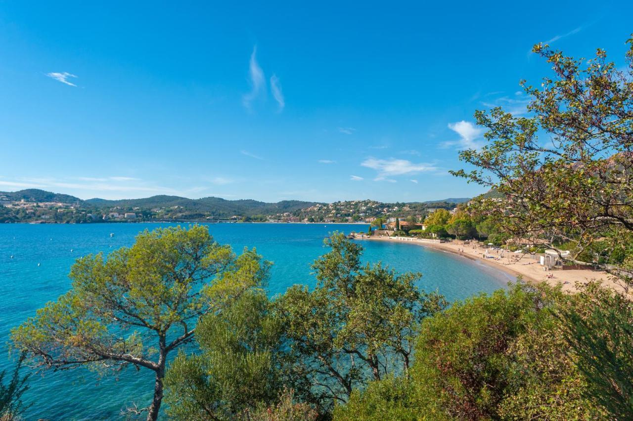 Agay Cap Esterel Village Allee Fleurs - F2 Clim Vue Golf Et Mer - Grande Terrasse Plein Sud Сен-Рафаэль Экстерьер фото