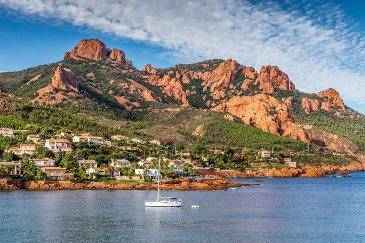 Agay Cap Esterel Village Allee Fleurs - F2 Clim Vue Golf Et Mer - Grande Terrasse Plein Sud Сен-Рафаэль Экстерьер фото