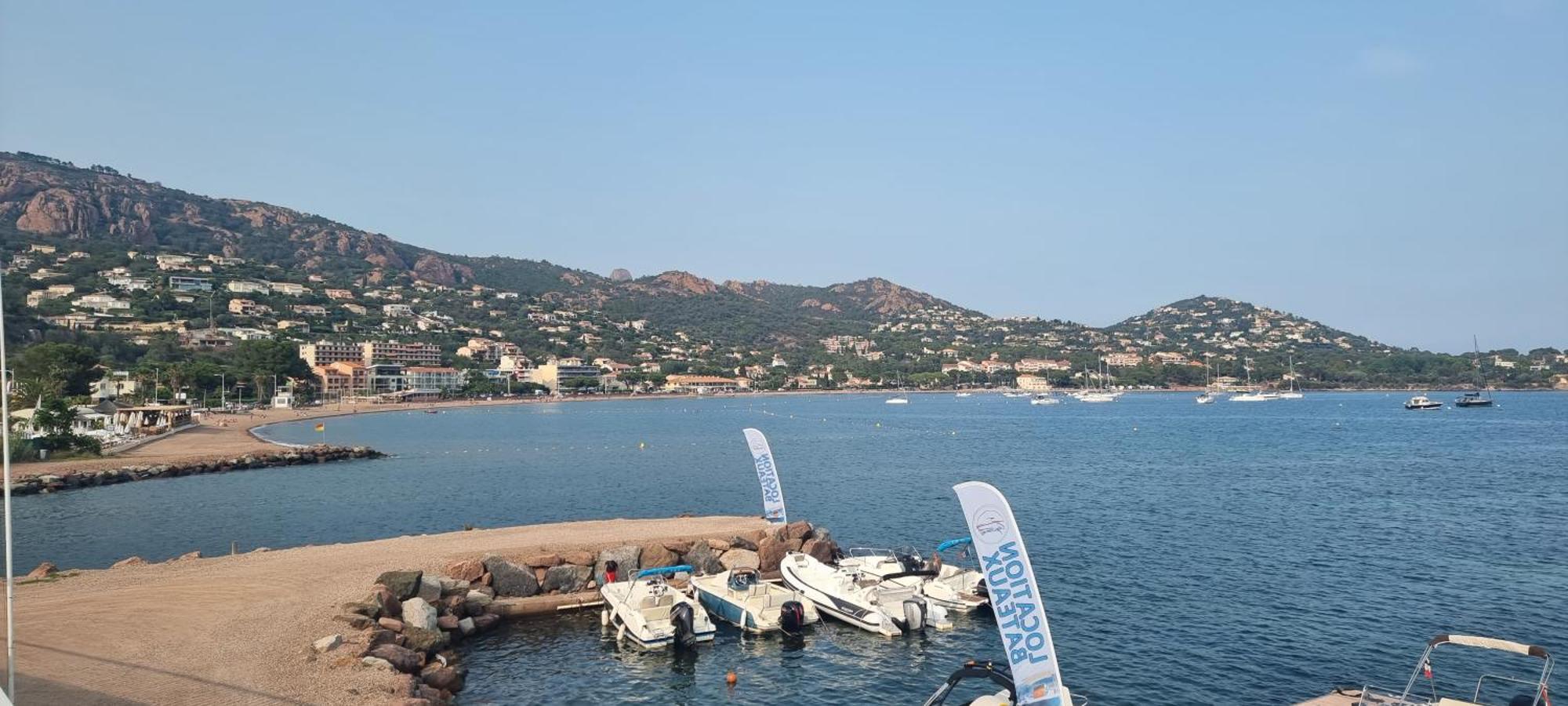 Agay Cap Esterel Village Allee Fleurs - F2 Clim Vue Golf Et Mer - Grande Terrasse Plein Sud Сен-Рафаэль Экстерьер фото