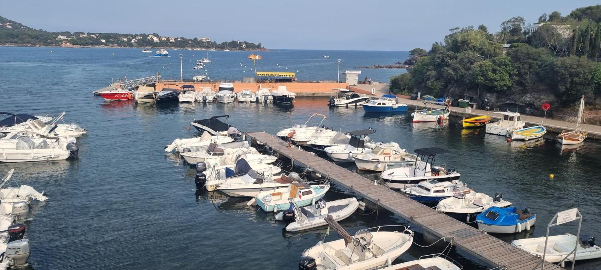 Agay Cap Esterel Village Allee Fleurs - F2 Clim Vue Golf Et Mer - Grande Terrasse Plein Sud Сен-Рафаэль Экстерьер фото