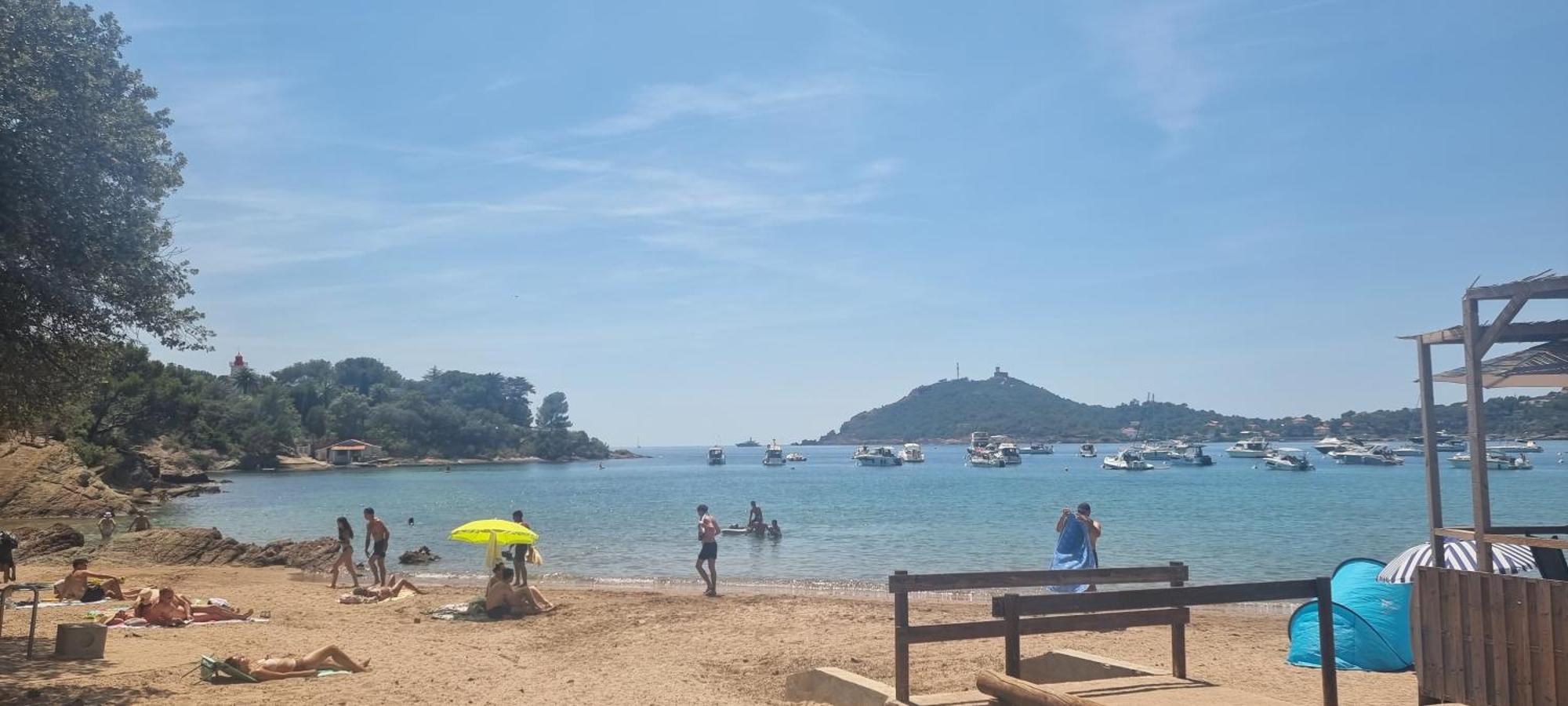Agay Cap Esterel Village Allee Fleurs - F2 Clim Vue Golf Et Mer - Grande Terrasse Plein Sud Сен-Рафаэль Экстерьер фото