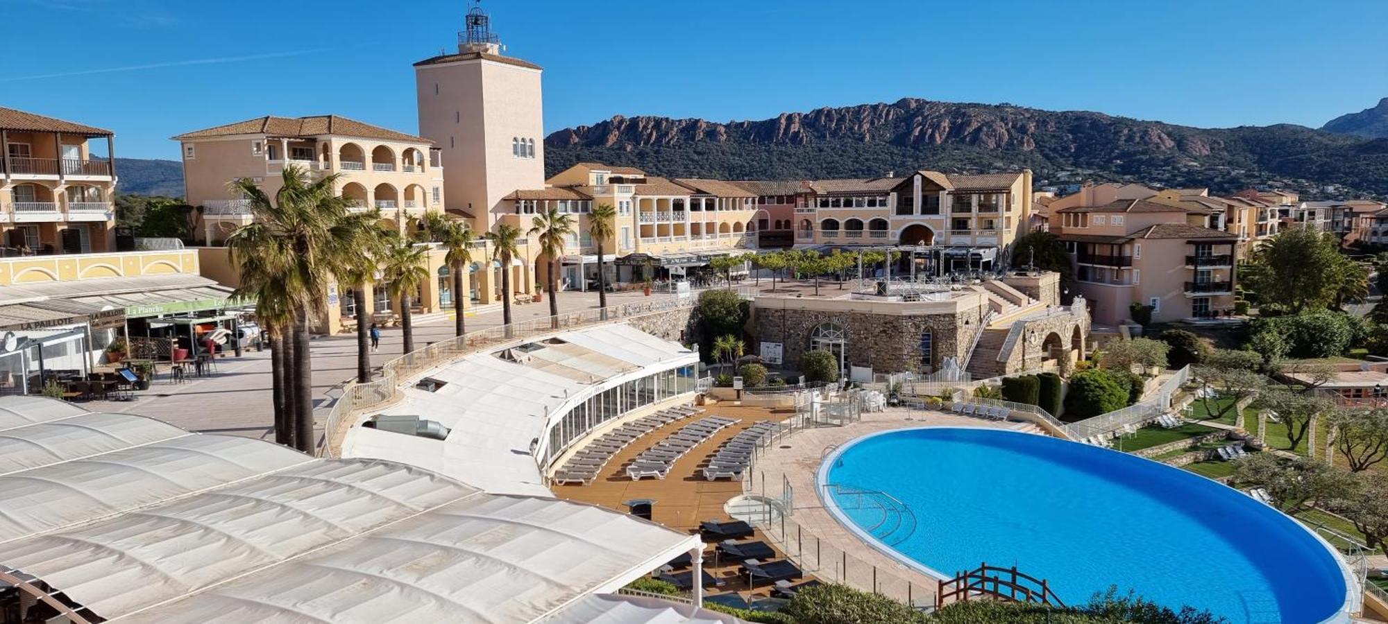 Agay Cap Esterel Village Allee Fleurs - F2 Clim Vue Golf Et Mer - Grande Terrasse Plein Sud Сен-Рафаэль Экстерьер фото